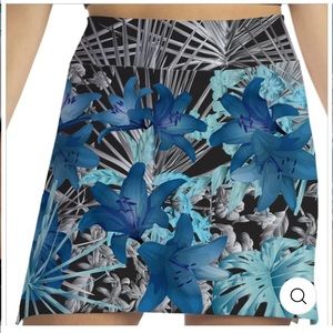 Skort Obsession “blue Hawaii” skort. Brand new without tags. Womens XL.